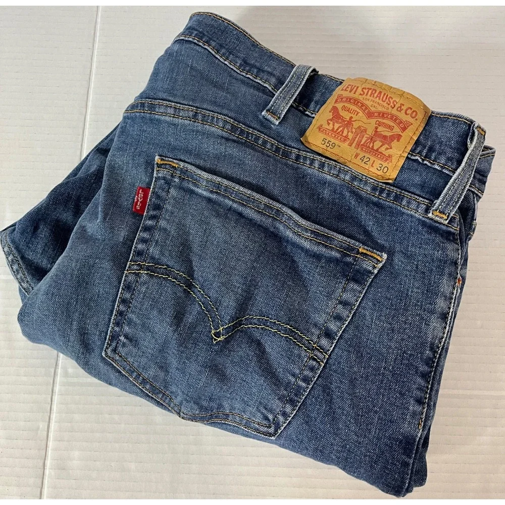 Levi's 559 Relaxed Straight Jeans Mens 42x30***24